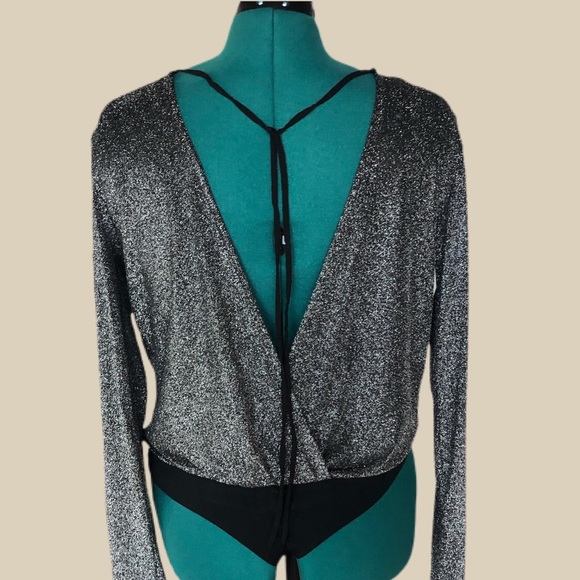 Aakaa, Silver tight knit , bodysuit. Large - Picture 2 of 4